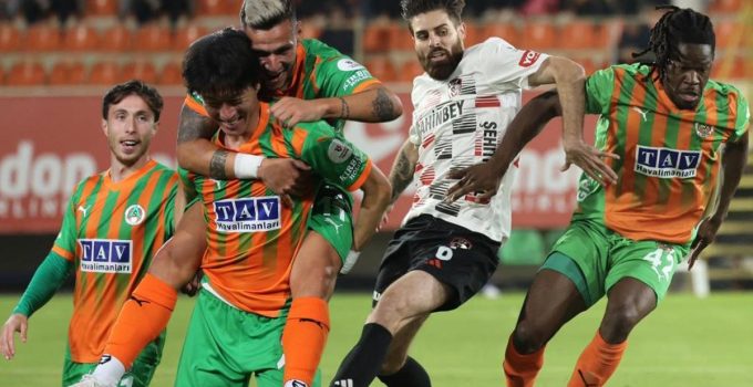 (ÖZET) Alanyaspor – Gaziantep FK maç sonucu: 3-0 | İç sahada üst üste 2. galibiyet!