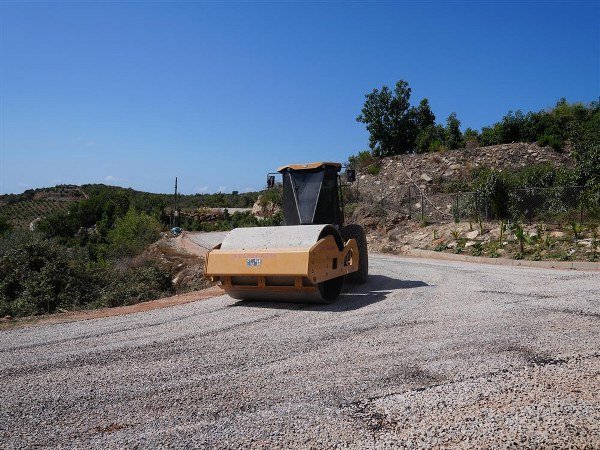 Yeşilöz Mahallesi’nde 5 Kilometrelik Yol Asfaltlandı